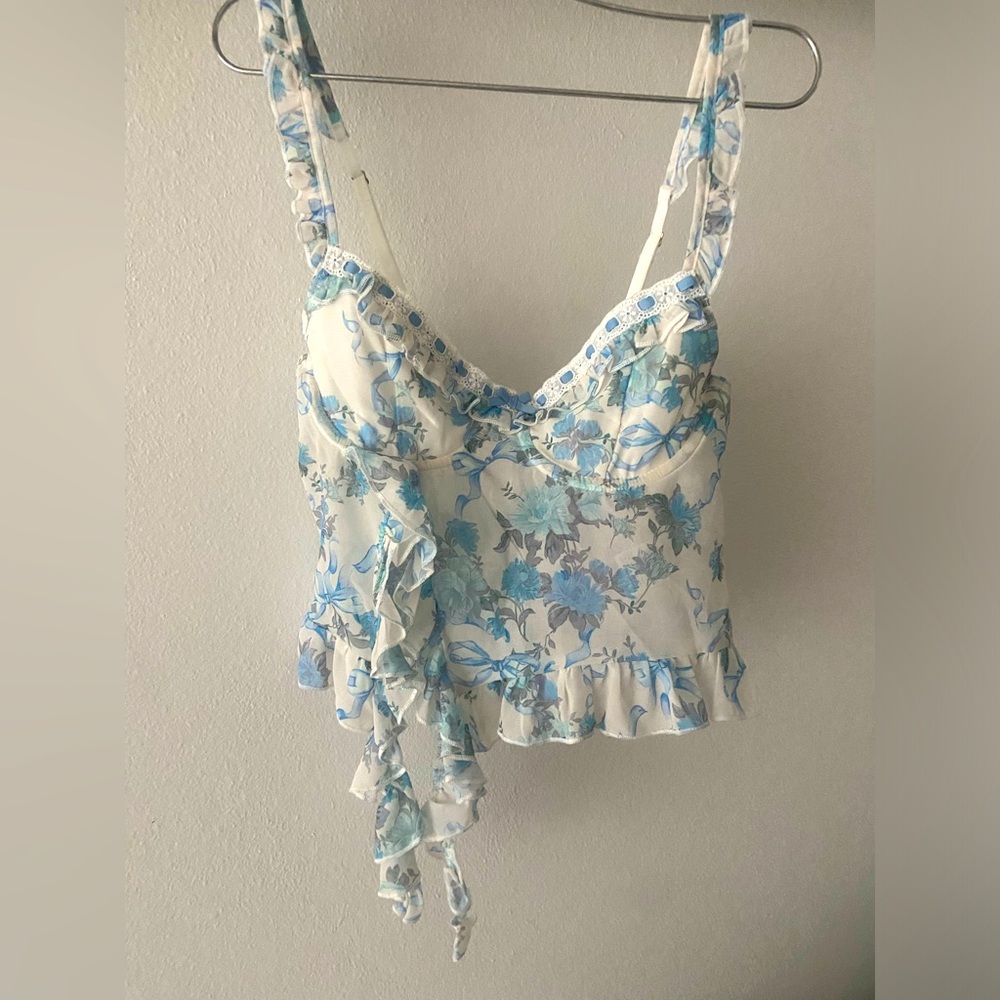 Edikted Floral Blue and White Women's bra Top
